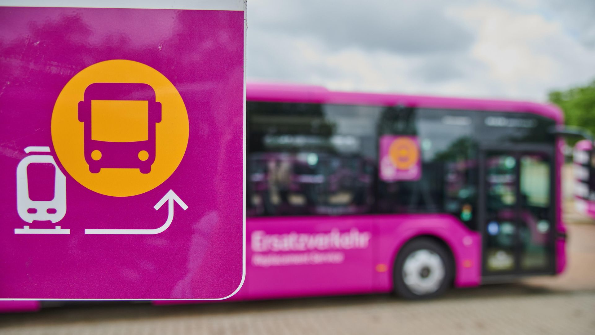 Ersatzverkehr mit Bussen