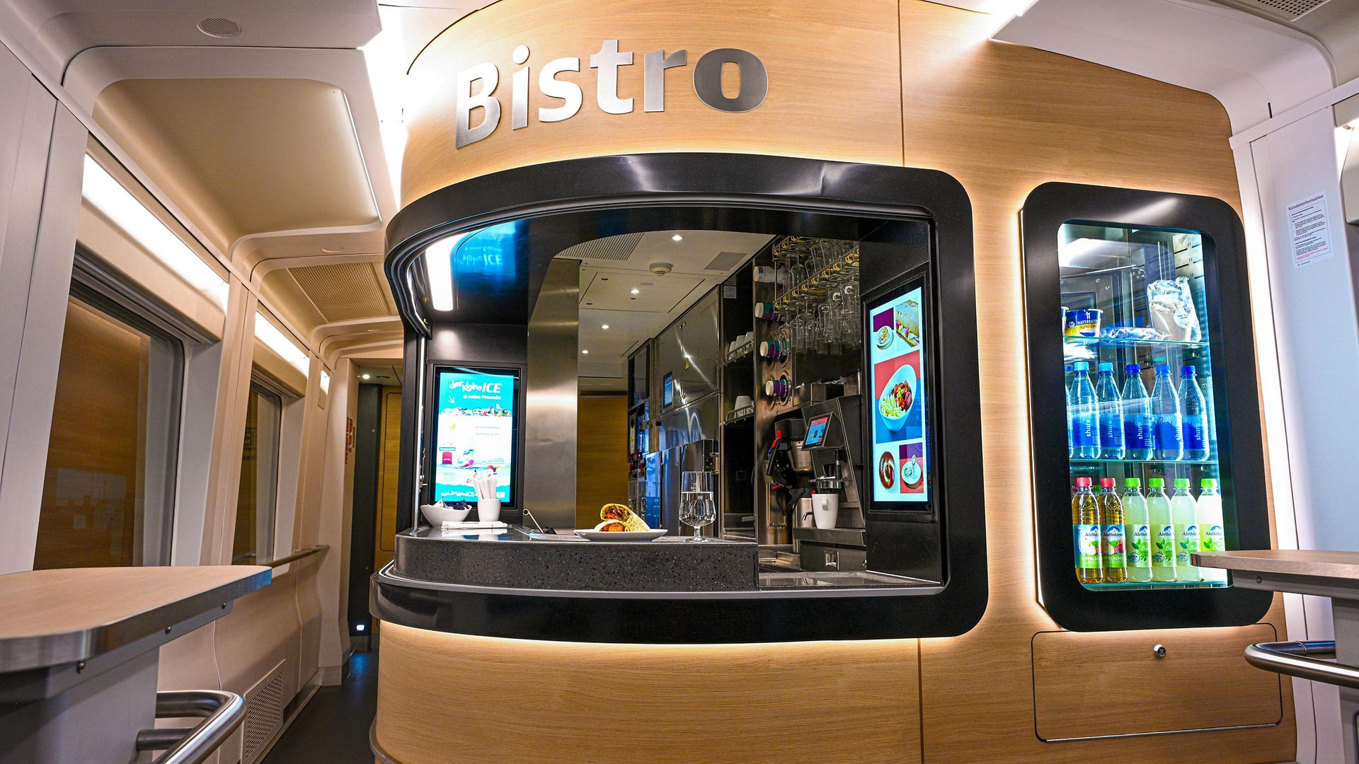 Bordbistro im ICE L