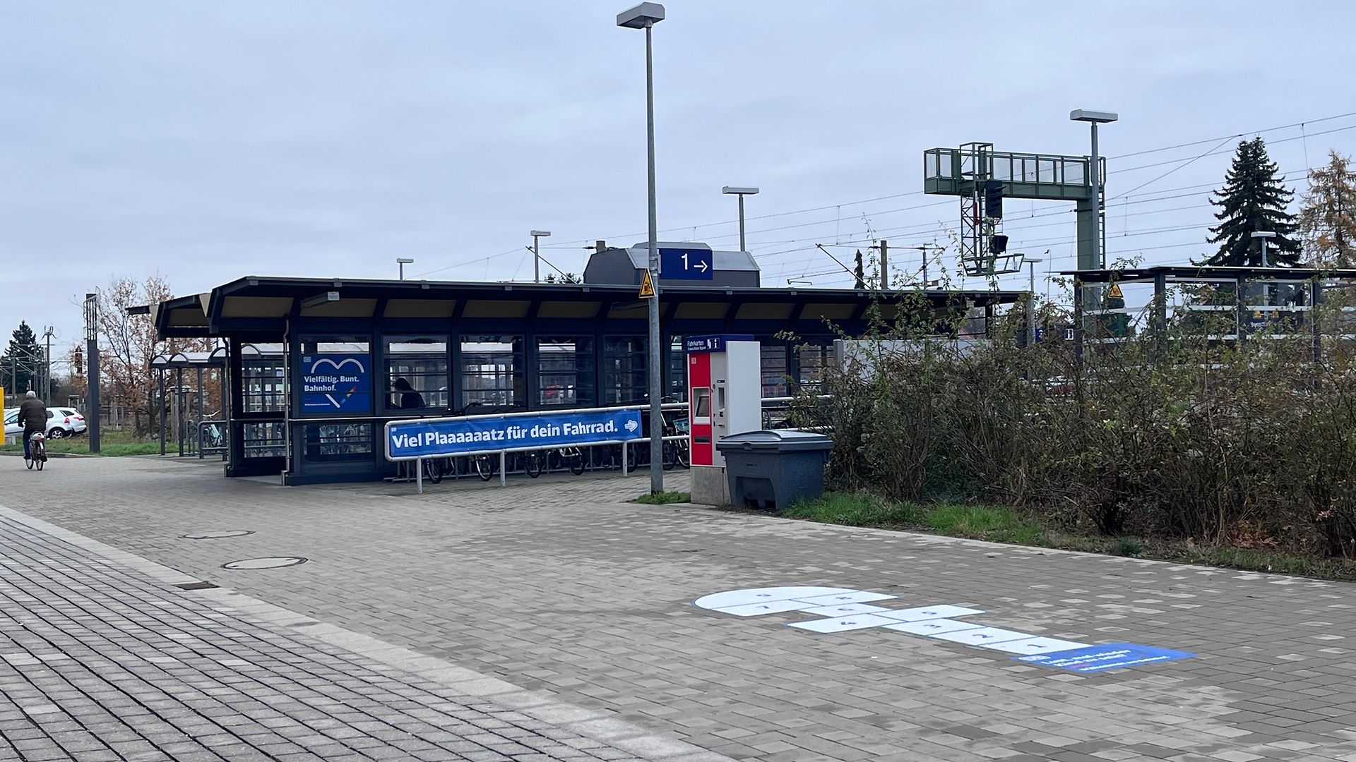 Bahnhof Borsdorf - Bahnsteig